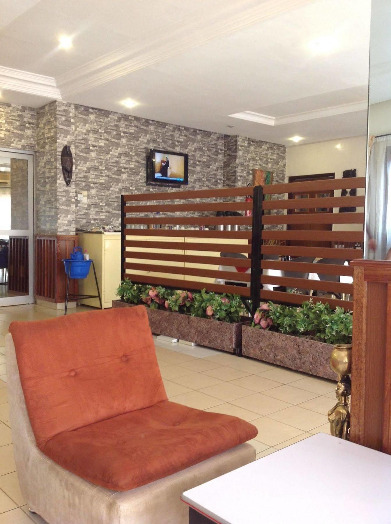 Ouaga Beach Hotel Uagadugú Exterior foto